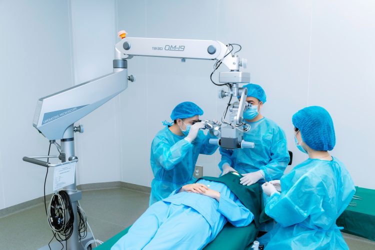 mo-phaco-tai-thai-ha